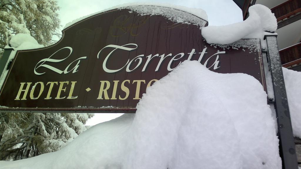 La Torretta Hotel Challand-Saint-Anselme ภายนอก รูปภาพ
