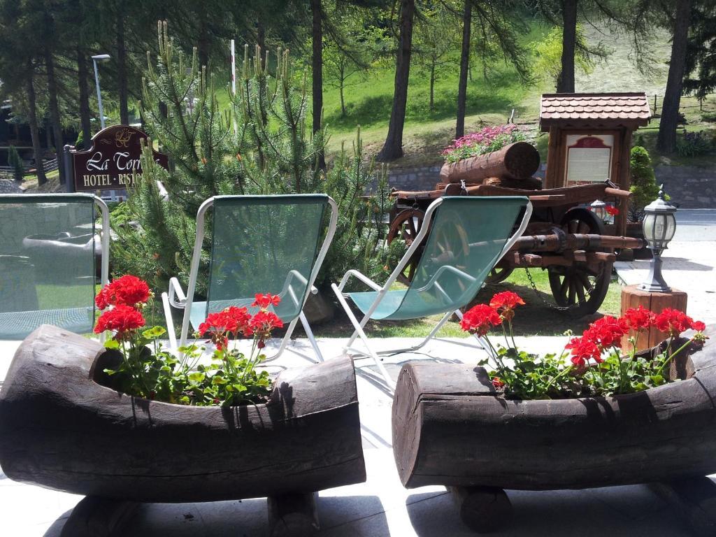 La Torretta Hotel Challand-Saint-Anselme ภายนอก รูปภาพ